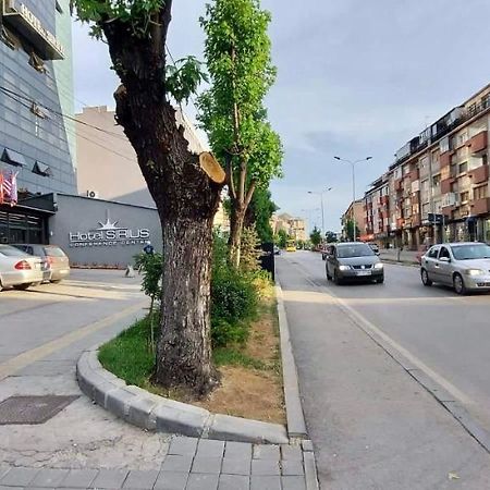 Bright & Lovely Apartment In The City Center Pristina Extérieur photo