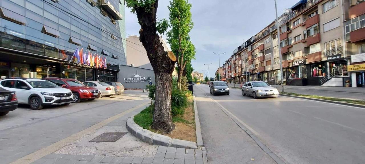 Bright & Lovely Apartment In The City Center Pristina Extérieur photo